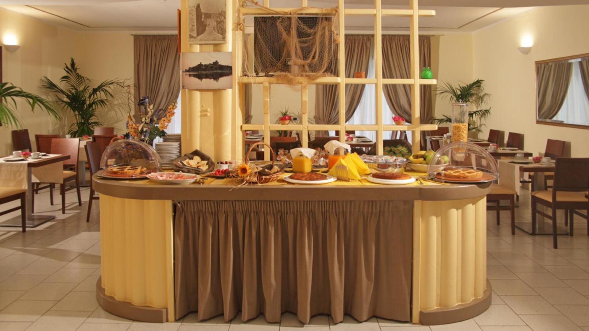 Il Telamonio Hotel 3*
